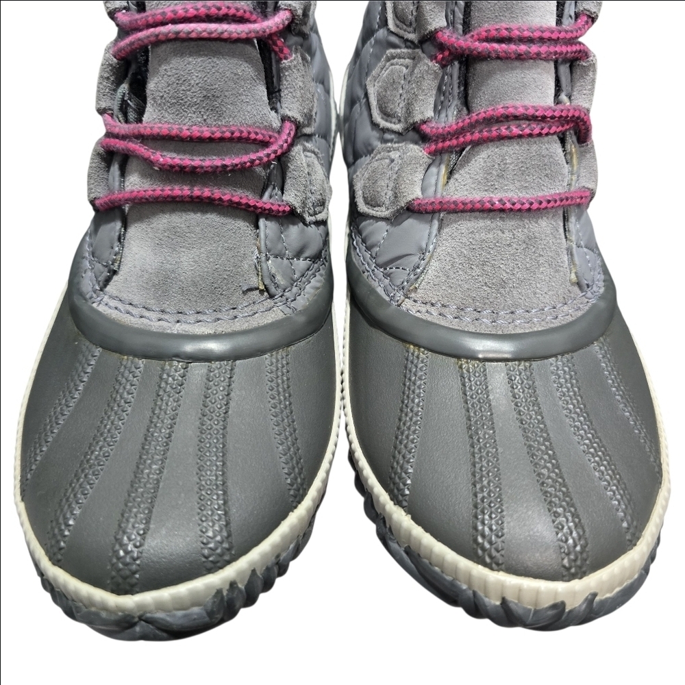 Sorel Out N About Quilted Ankle Rain Duck Boots Gray Leather Rubber Women’s 7 - Picture 3 of 16